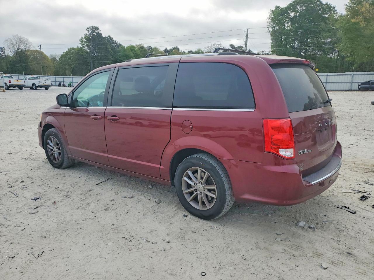 Dodge Caravan Sxt