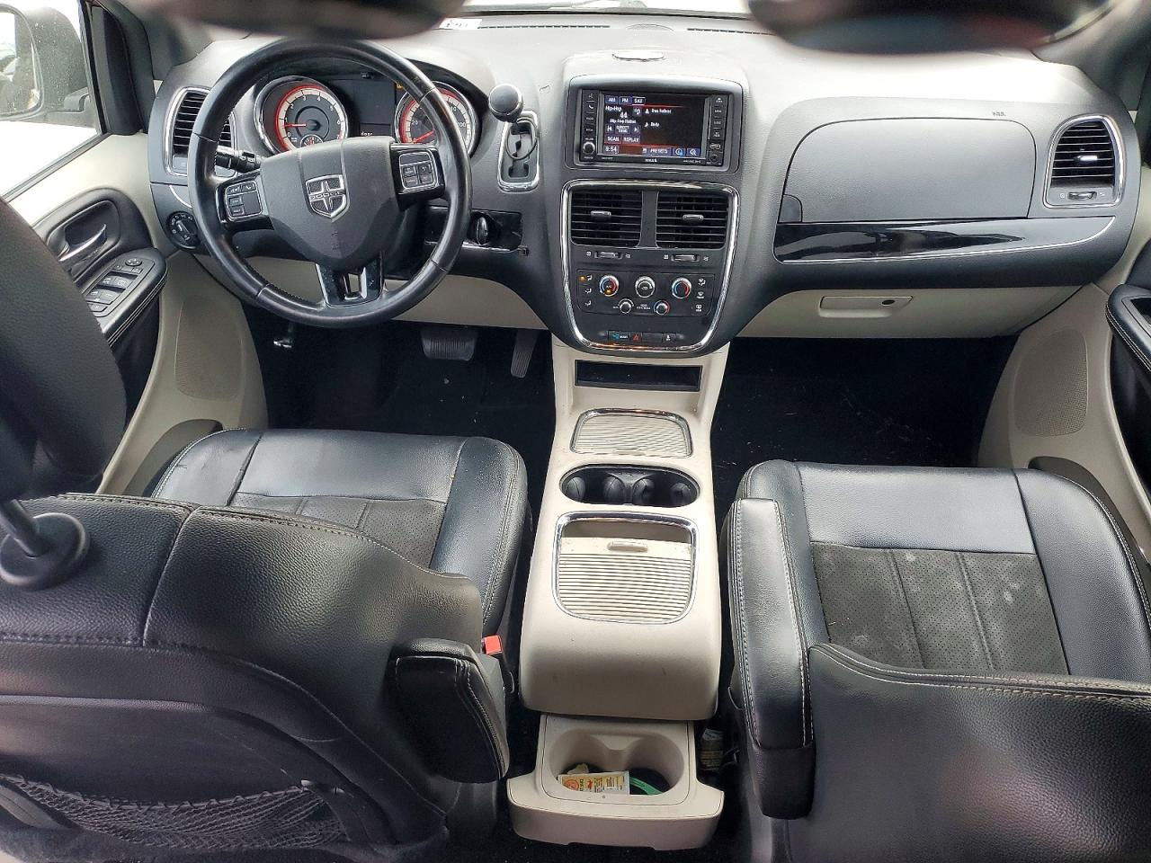 Dodge Caravan Sxt