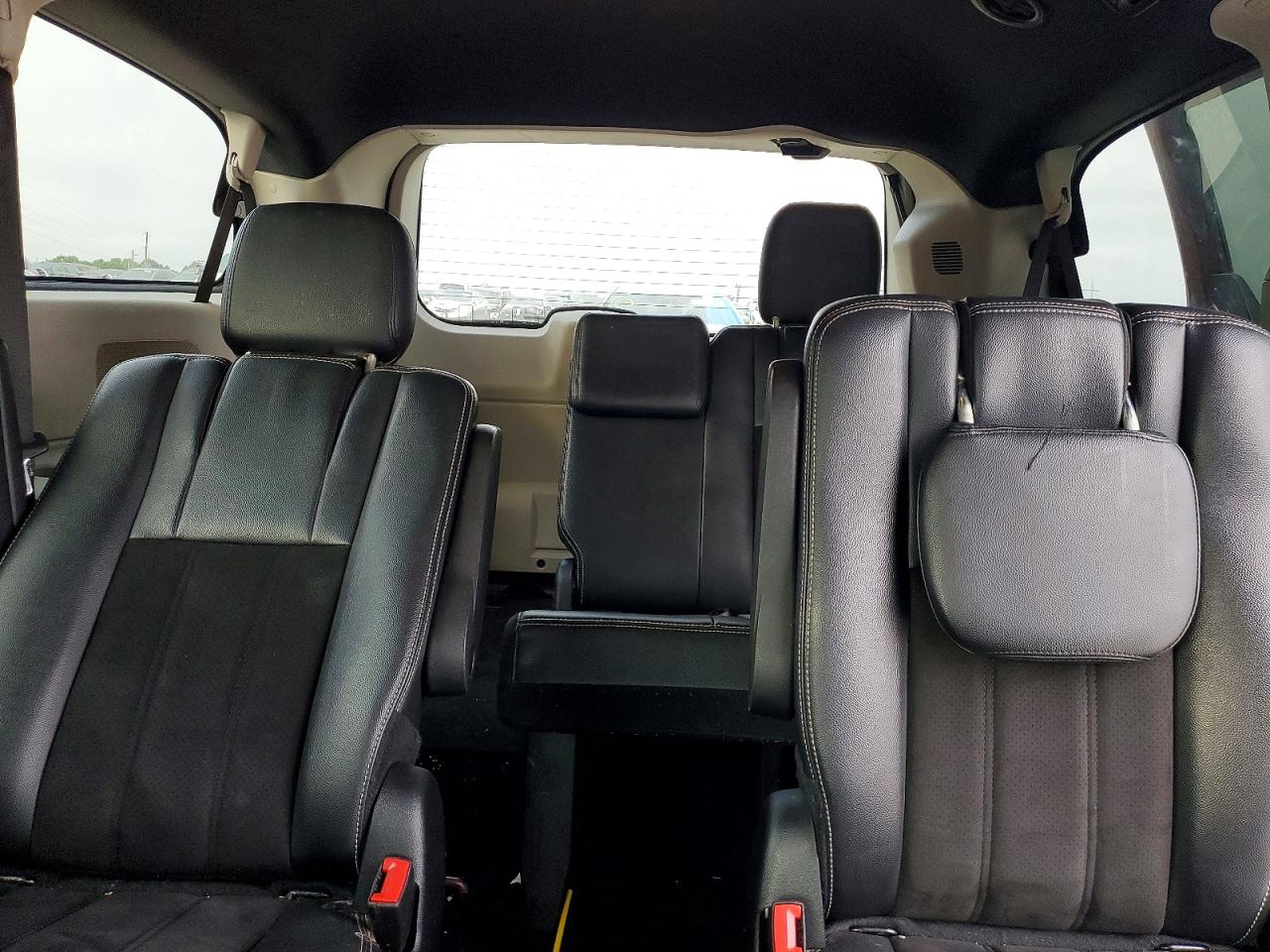 Dodge Caravan Sxt