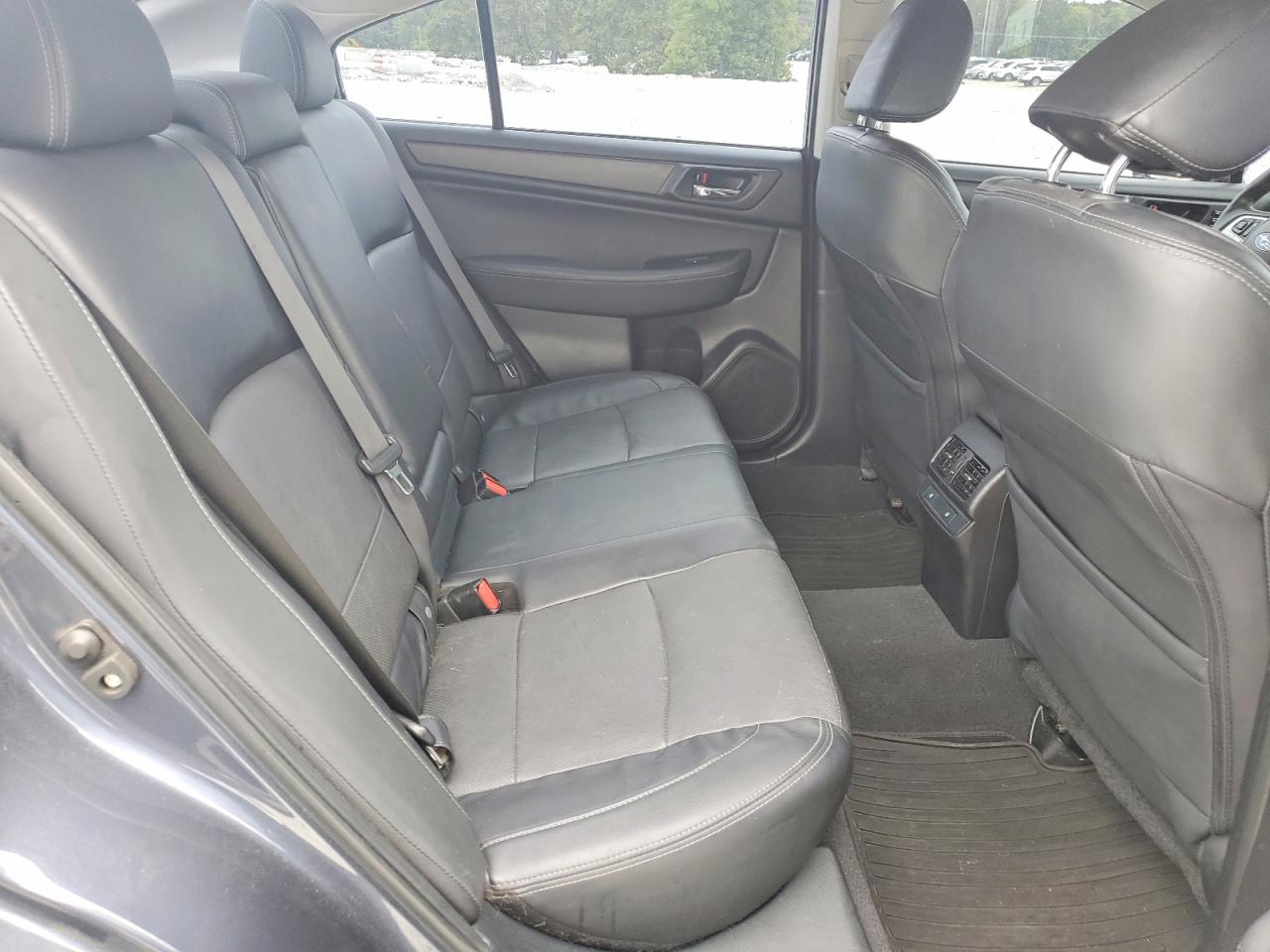 Subaru Legacy 2.5i Limited