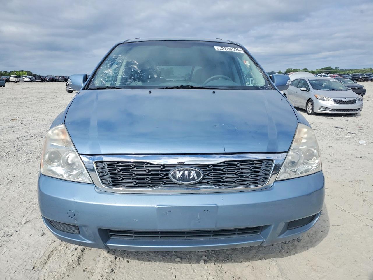 Kia Sedona Lx