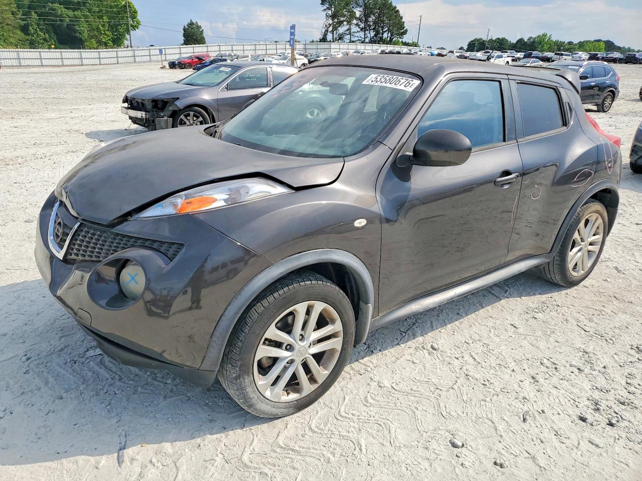 Salvage Nissan JUKE Image