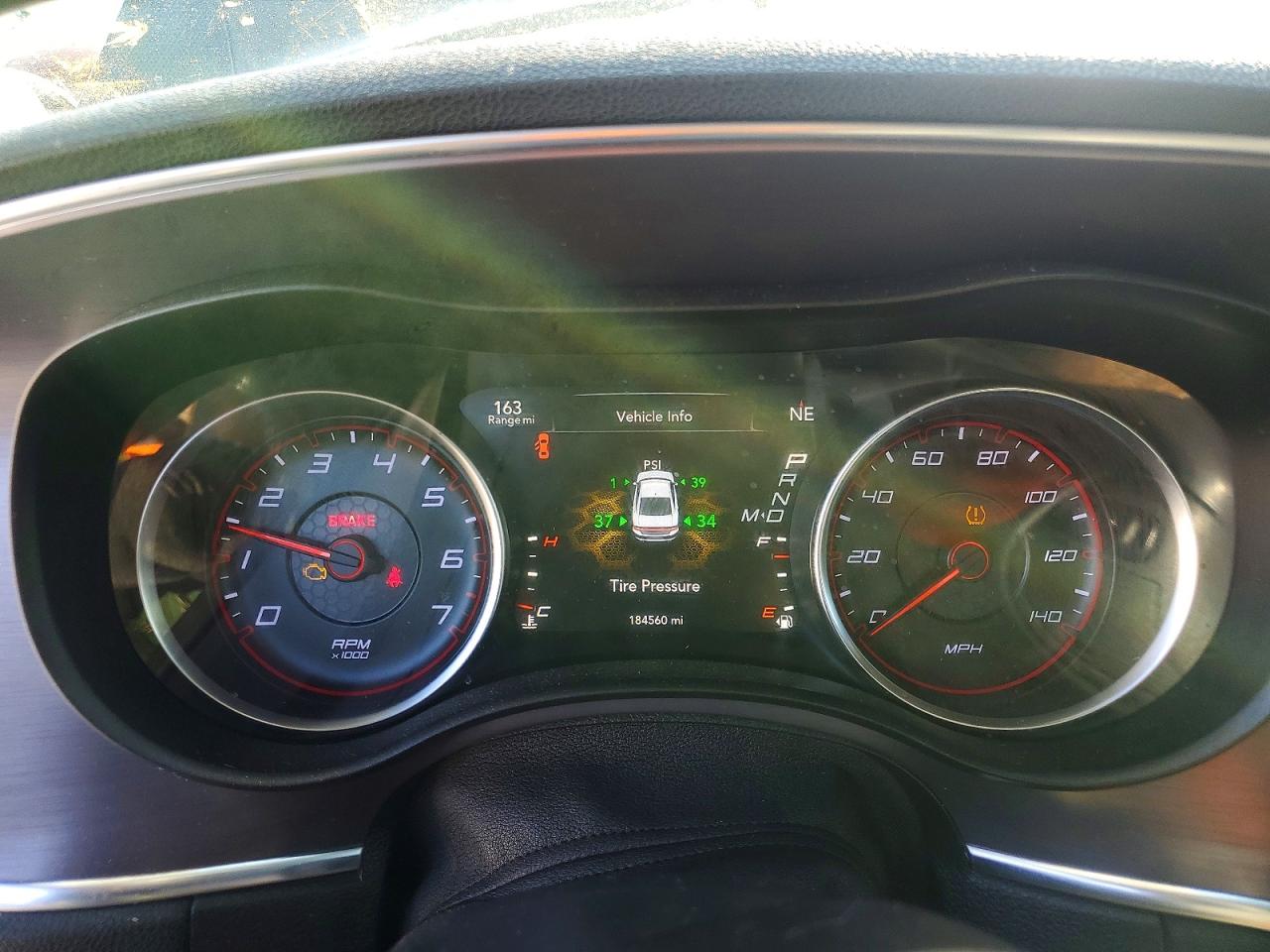 Dodge Charger Se