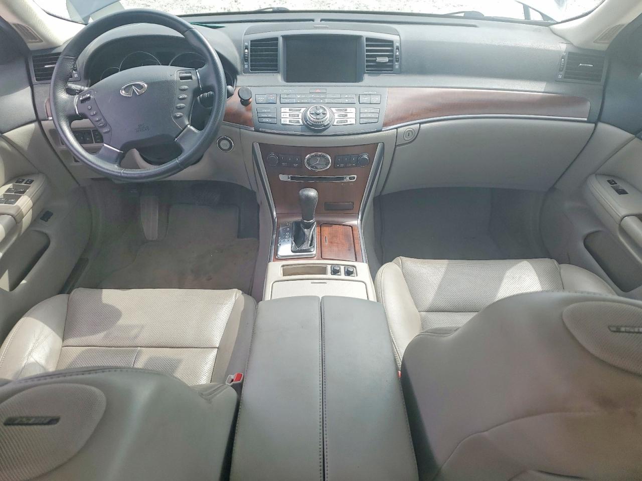 INFINITI M35 Base