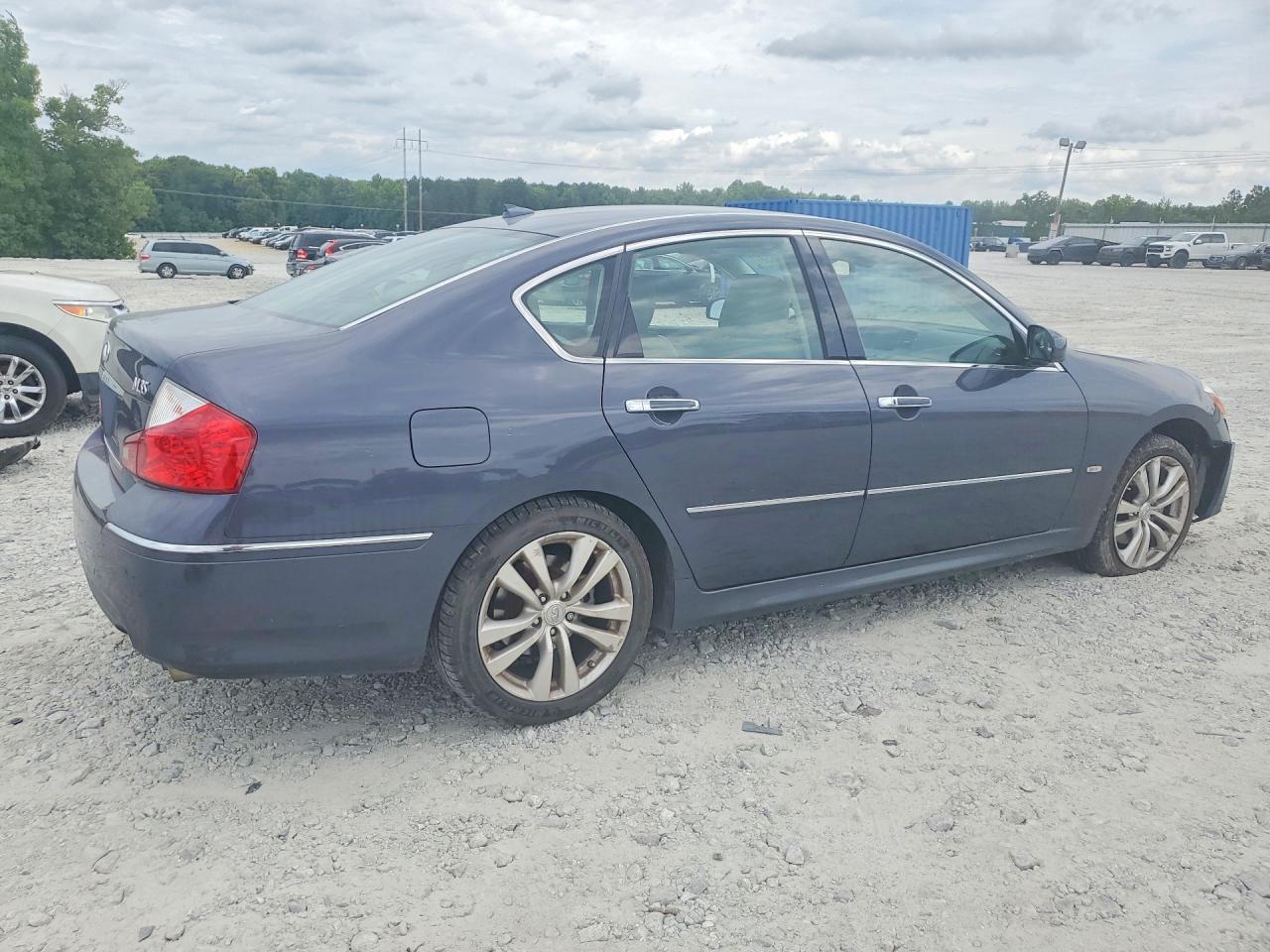 INFINITI M35 Base