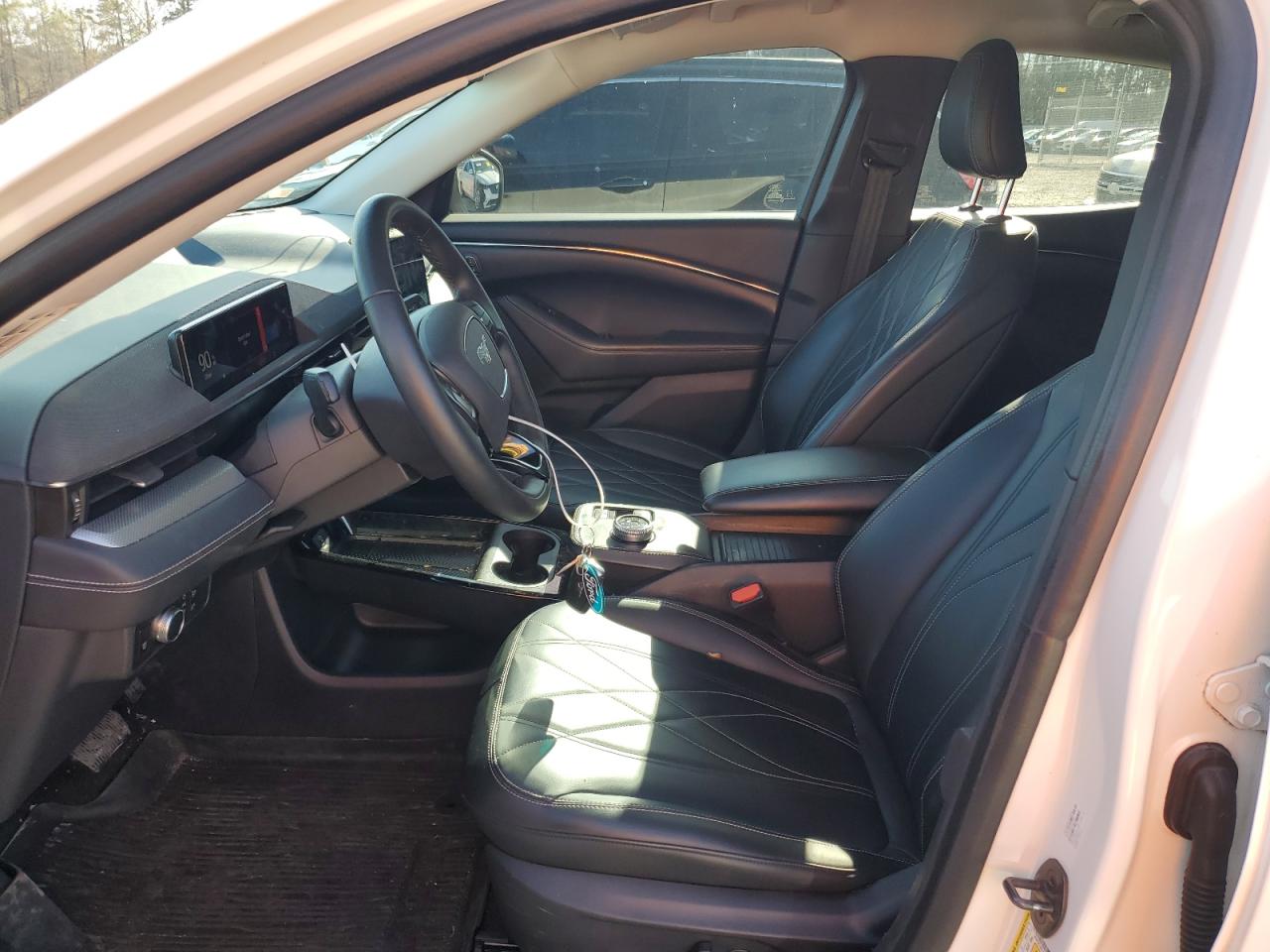 Ford Mustang Select