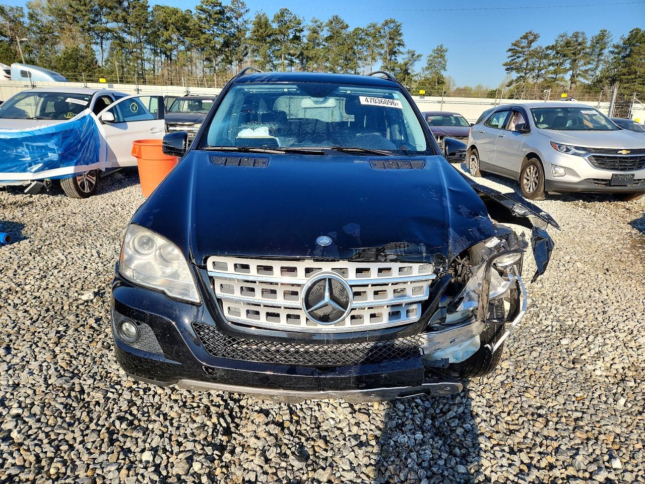 Mercedes-Benz M-Class 350