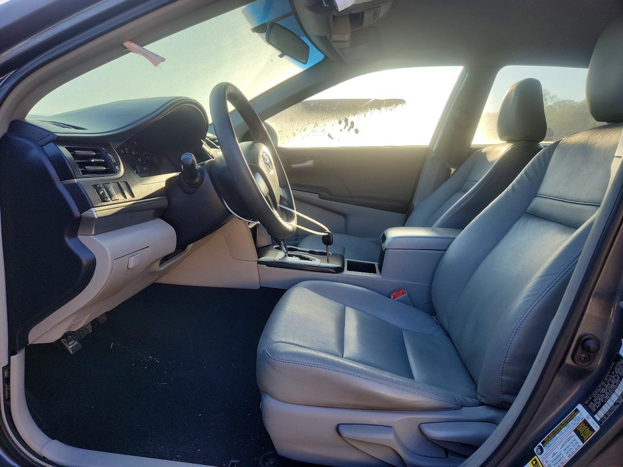 Toyota Camry L