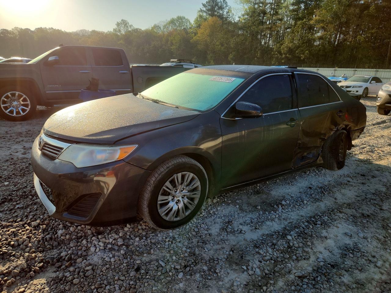 Salvage Toyota Camry Image