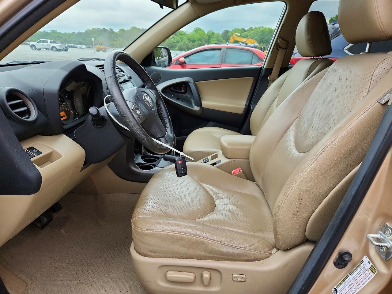 Toyota RAV4 Limited