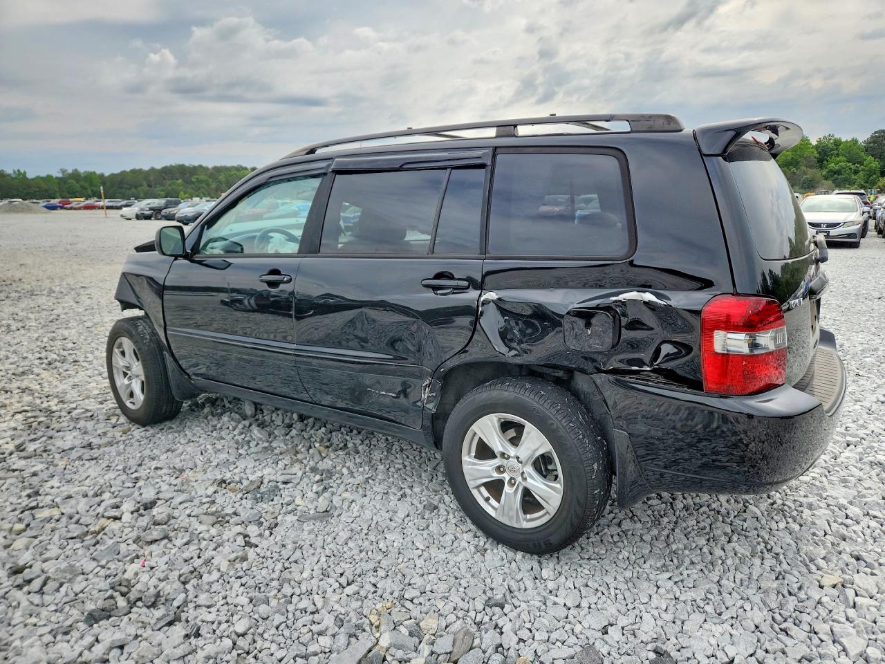 Toyota Highlander Base