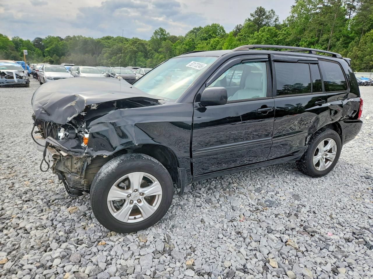 Salvage Toyota Highlander Image