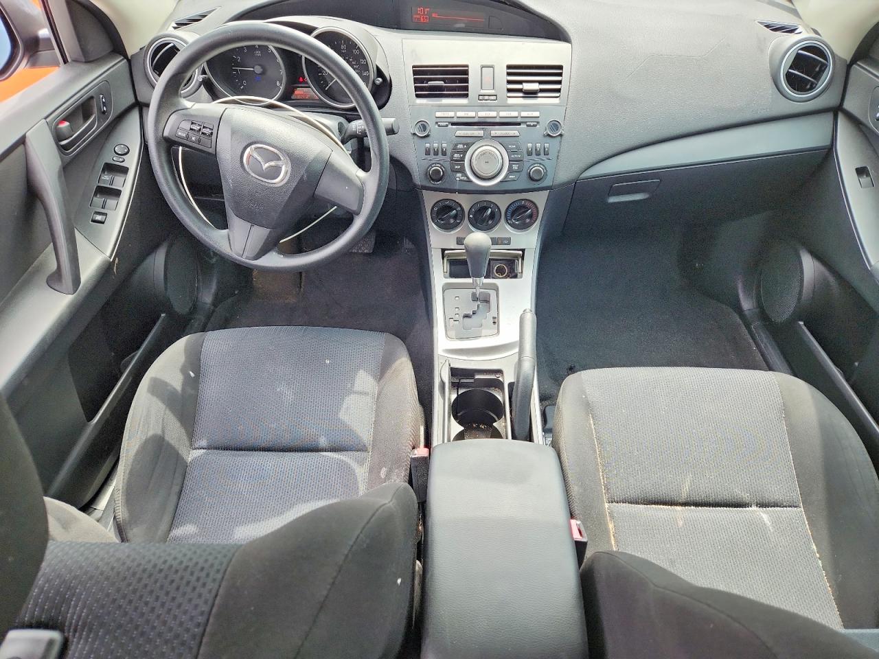 Mazda 3 I
