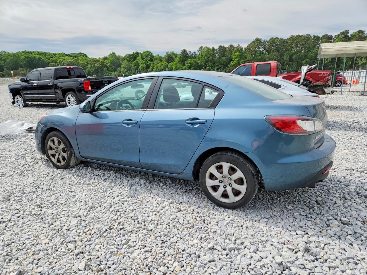 Mazda 3 I