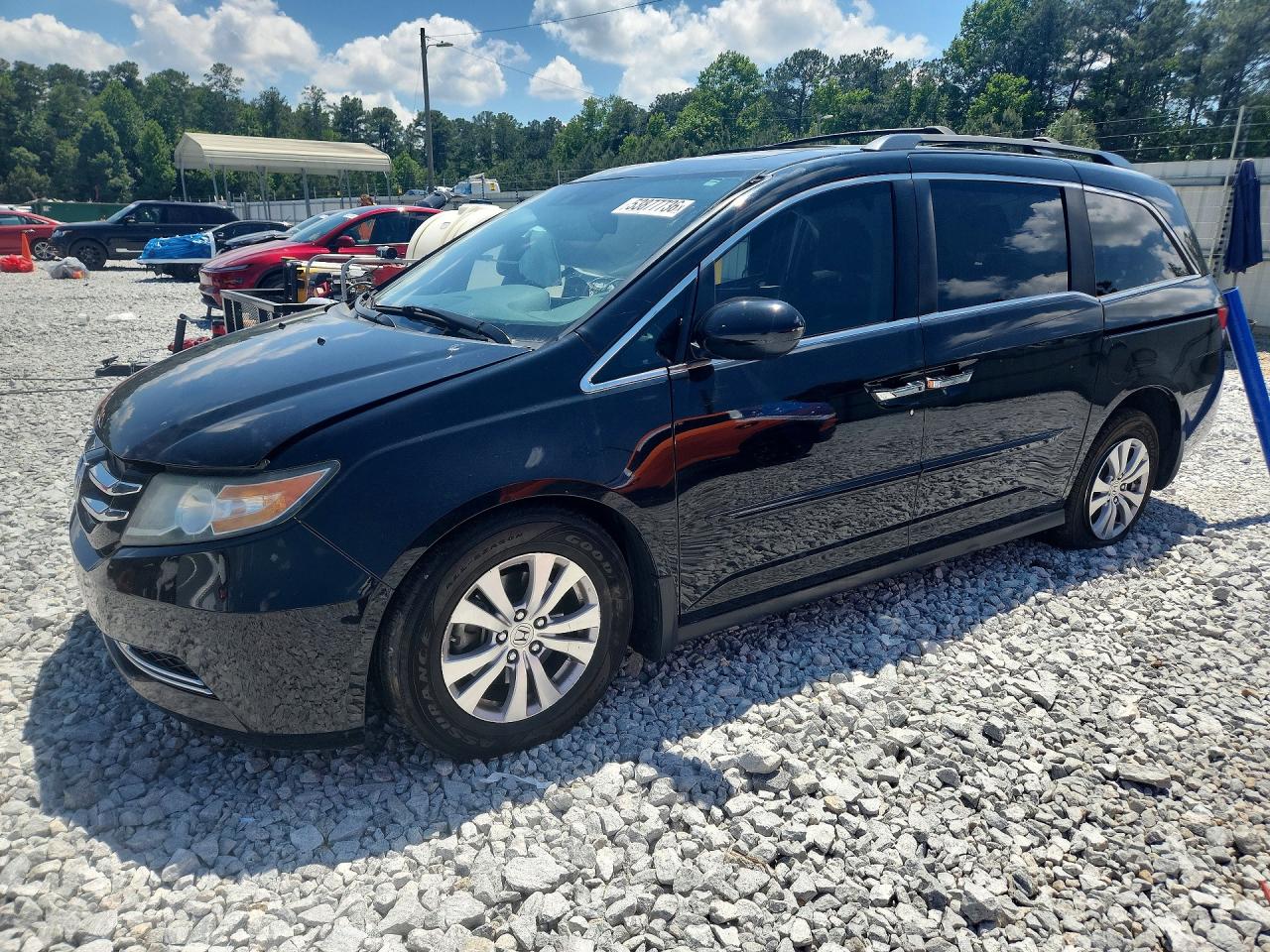 Salvage Honda Odyssey Image