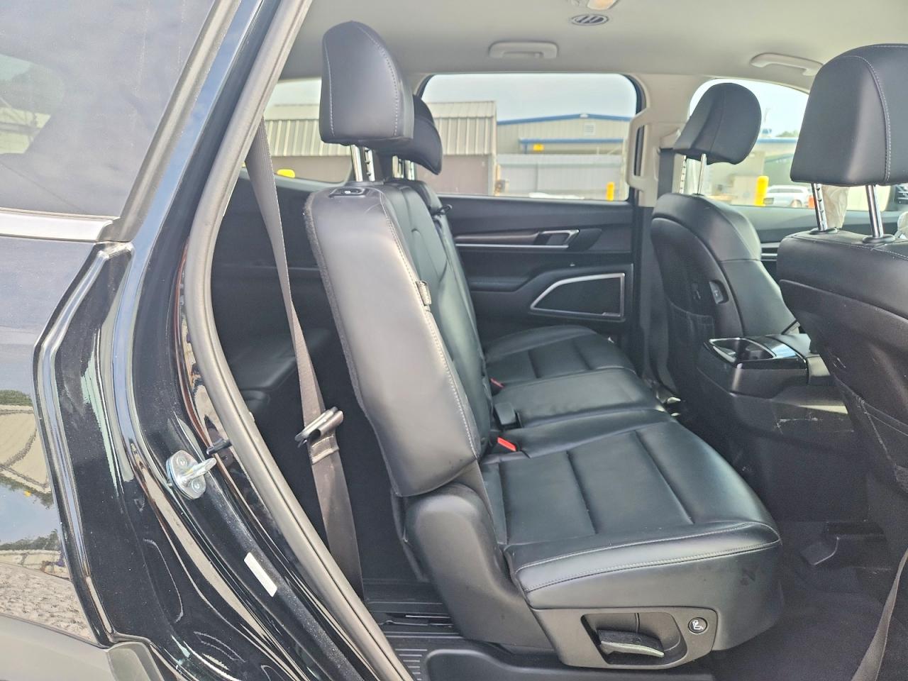 Kia Telluride Lx