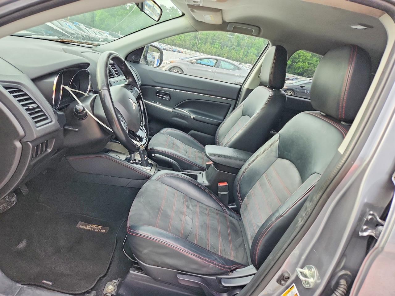 Mitsubishi Outlander Es
