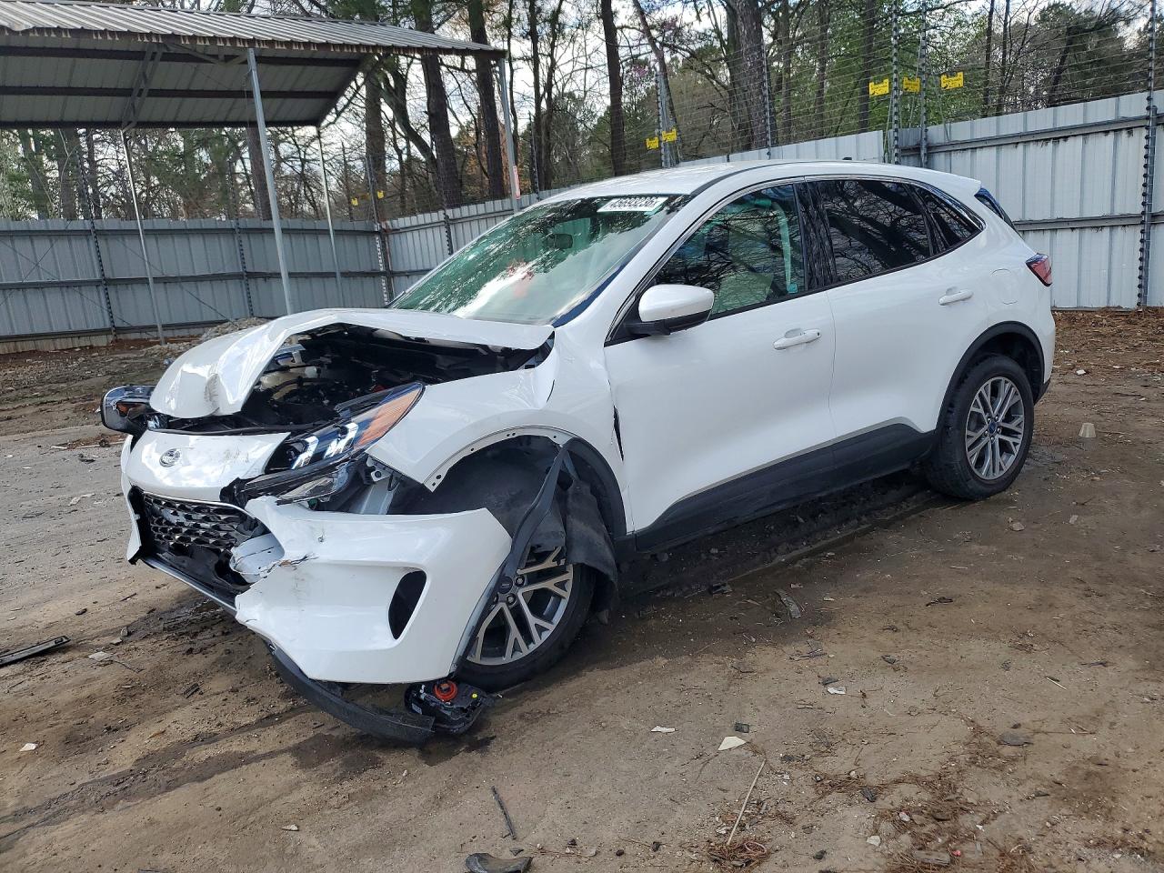 Salvage Ford Escape Image