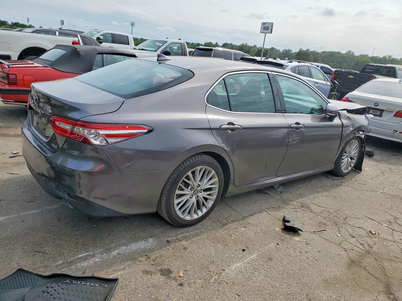 Toyota Camry Xle