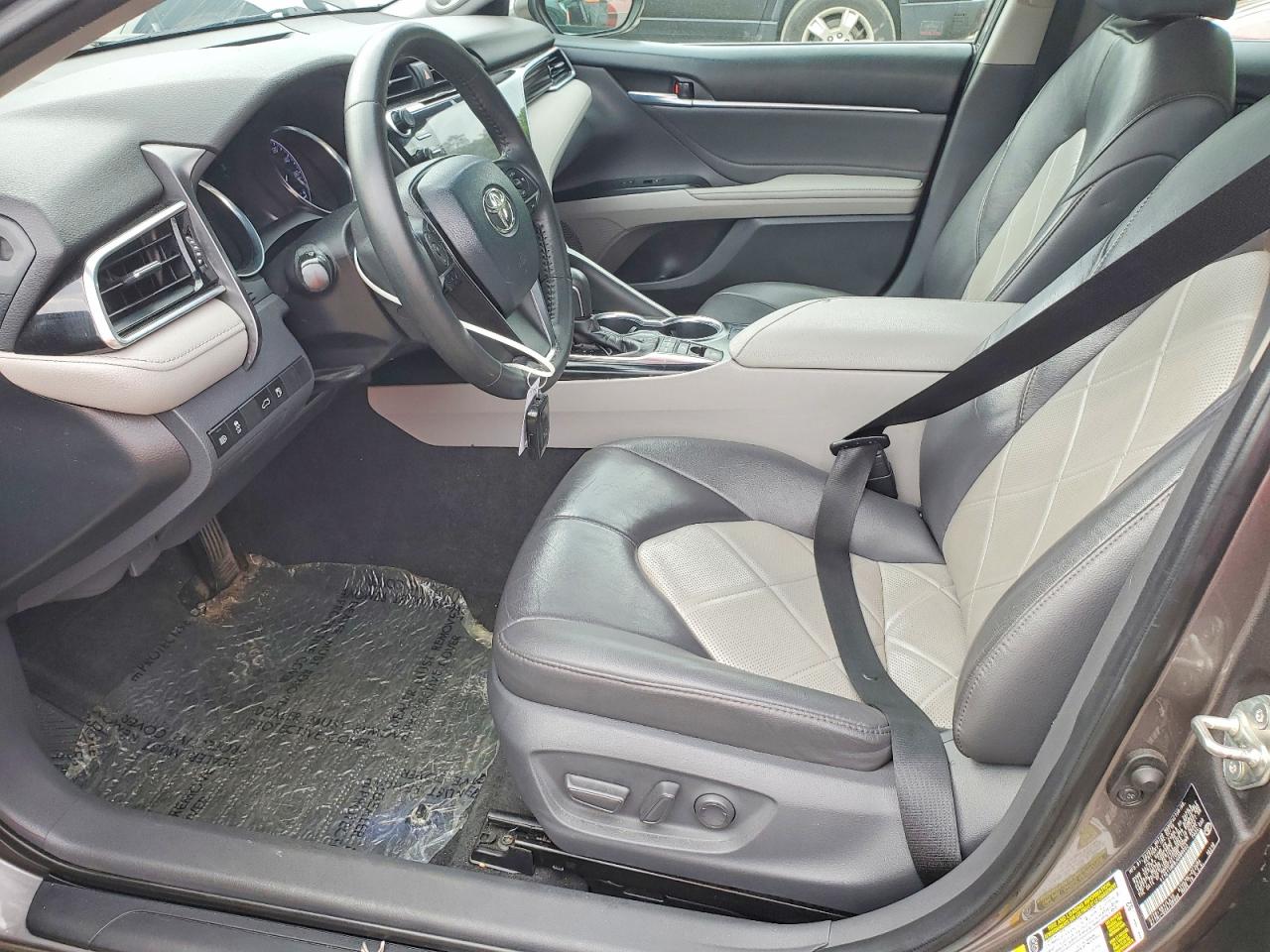 Toyota Camry Xle