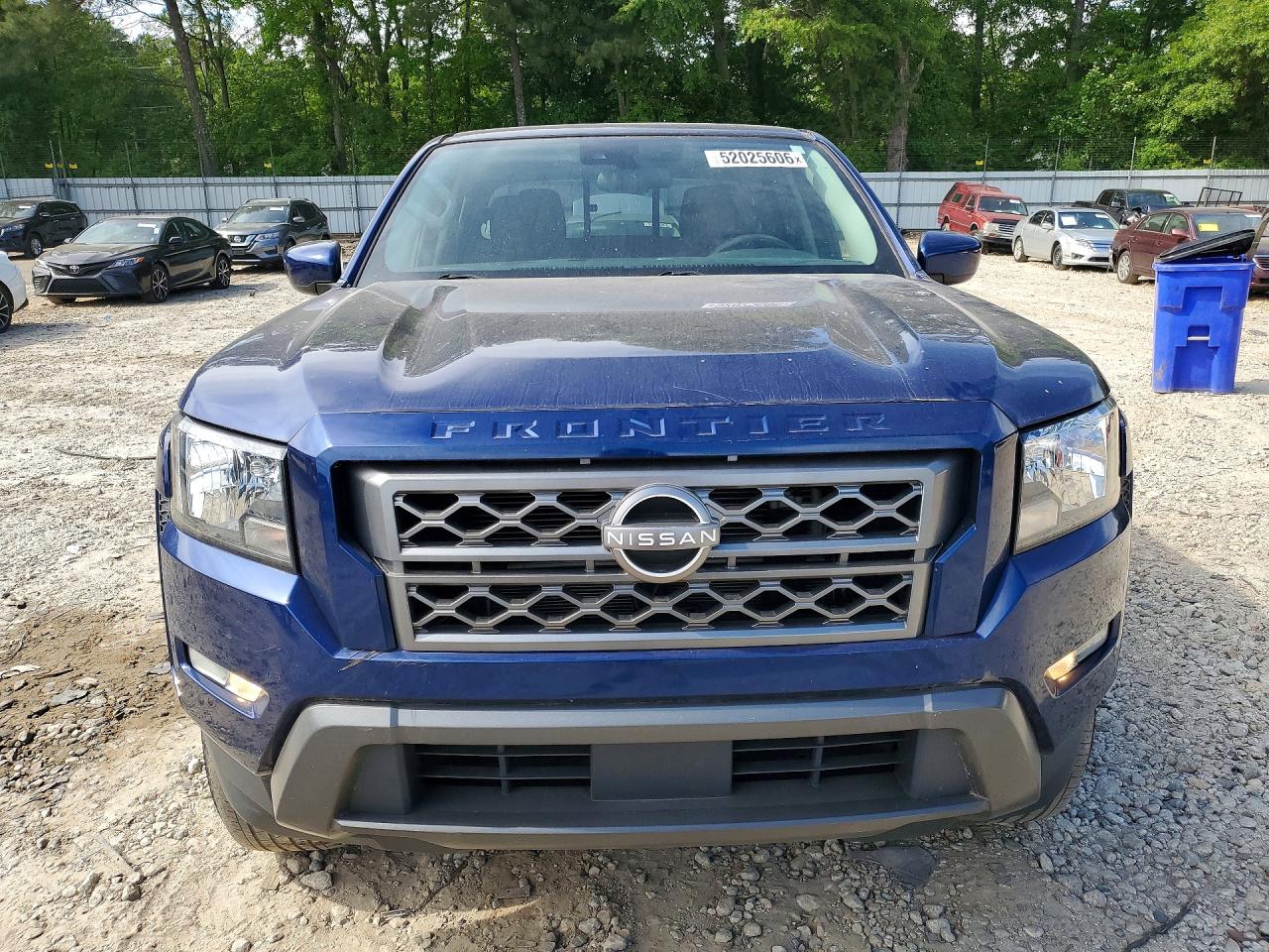 Nissan Frontier Sv