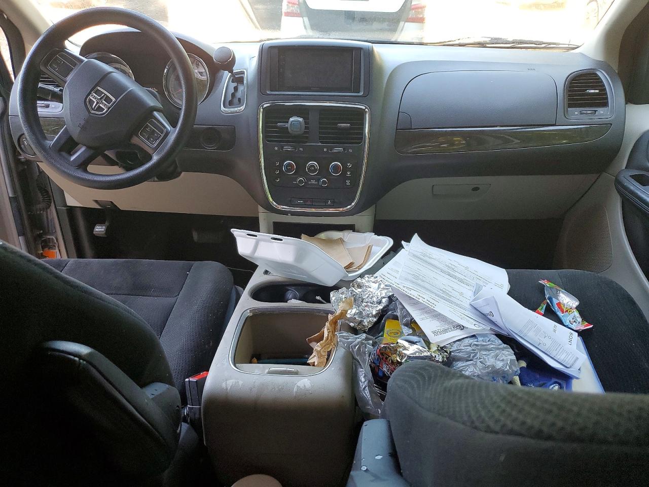 Dodge Caravan Sxt