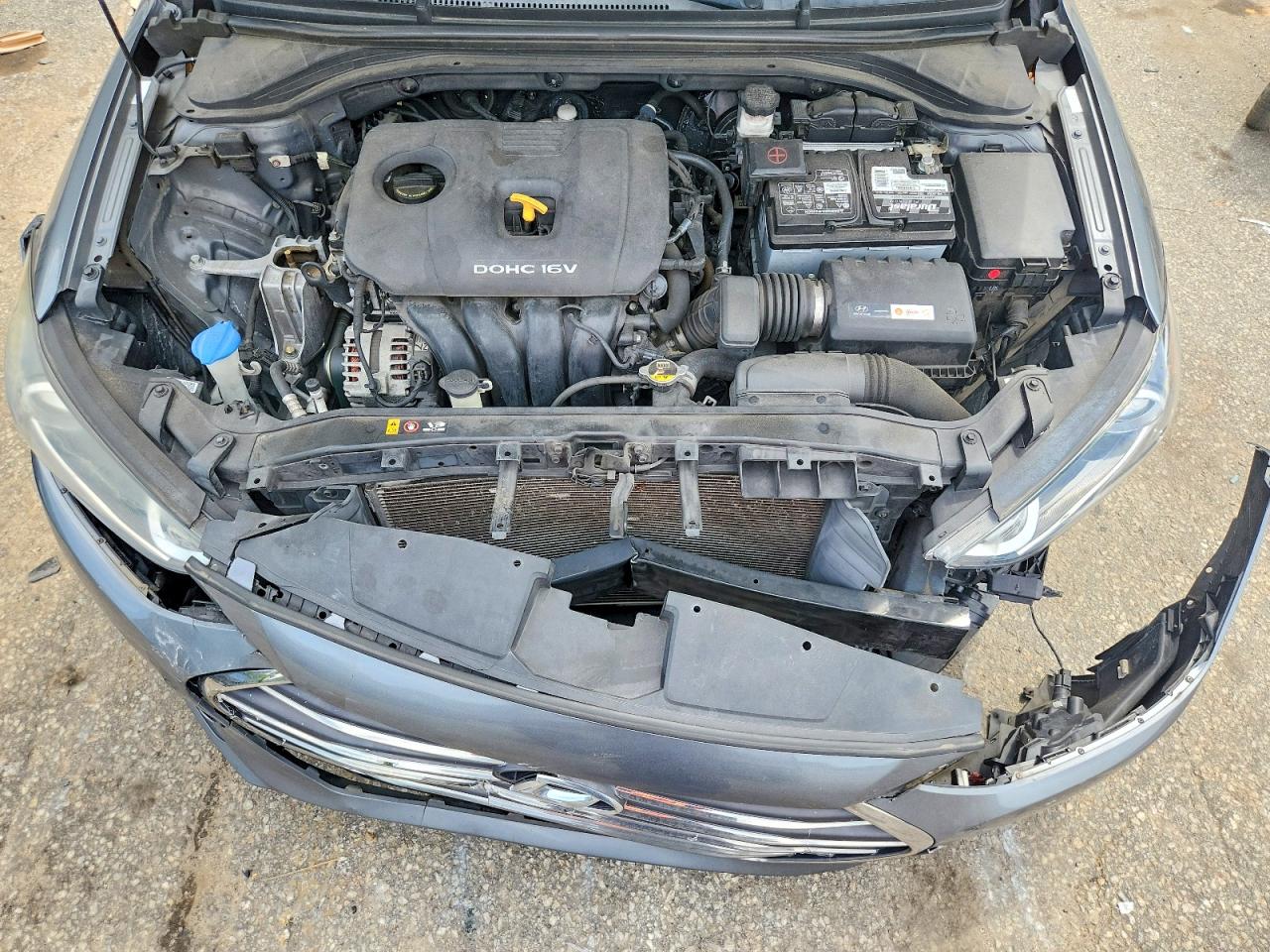 Hyundai ELANTRA Limited