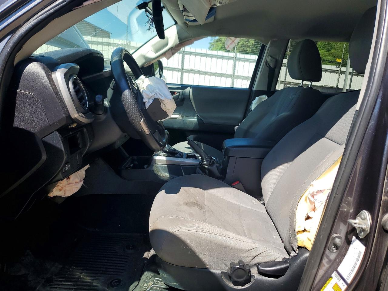 Toyota Tacoma Sr5 V6