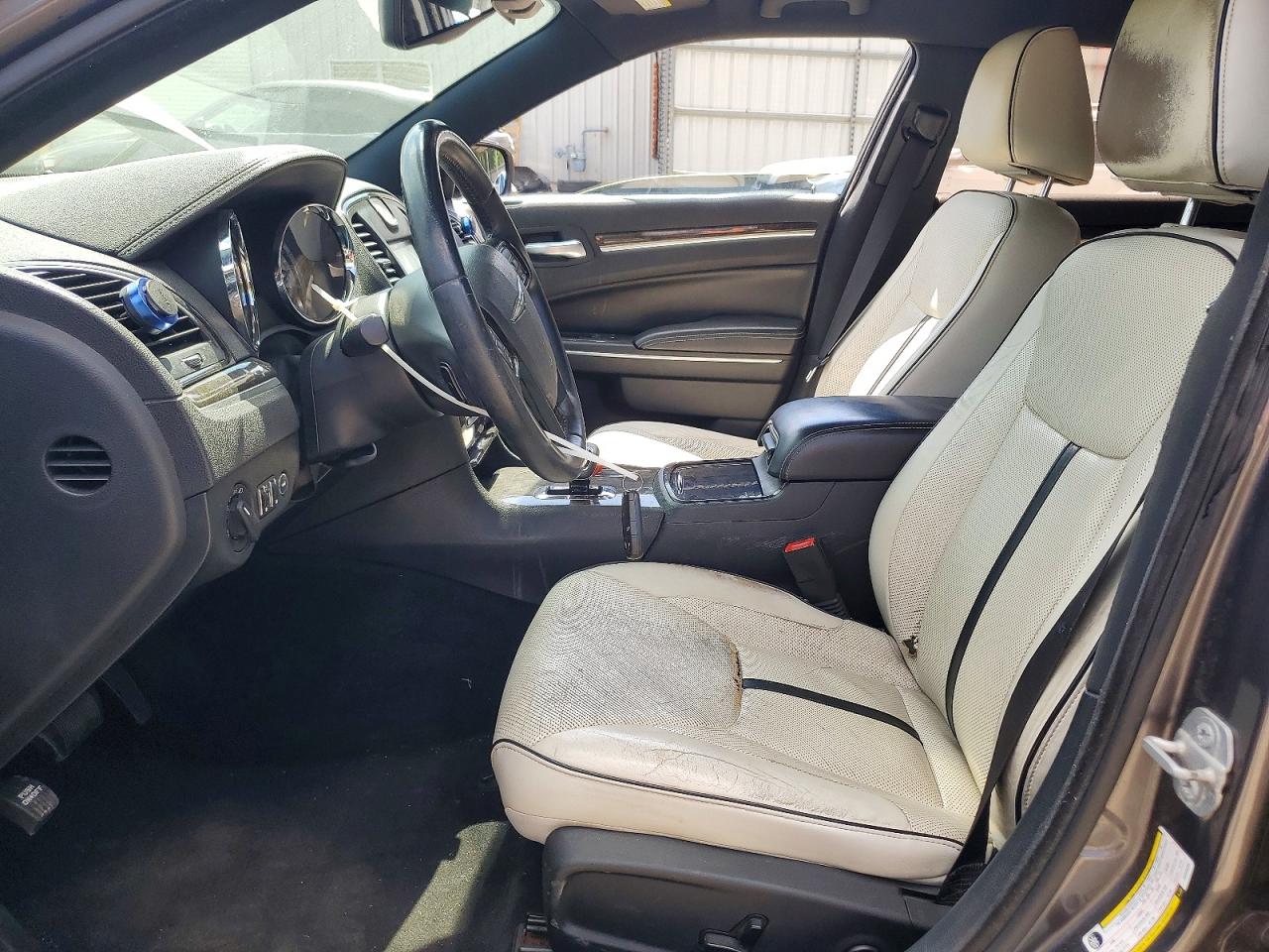Chrysler 300