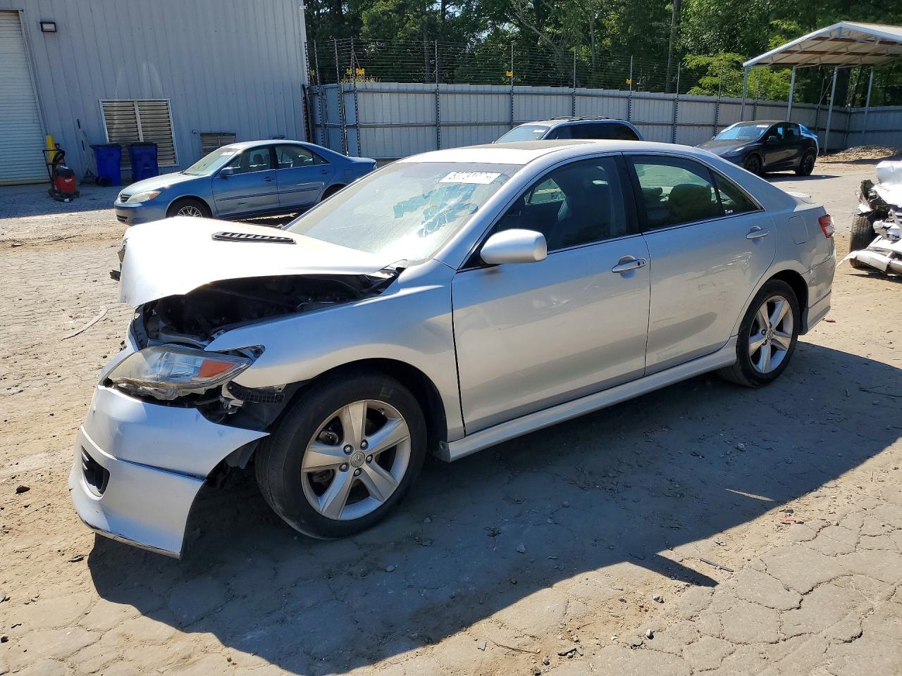 Salvage Toyota Camry Image