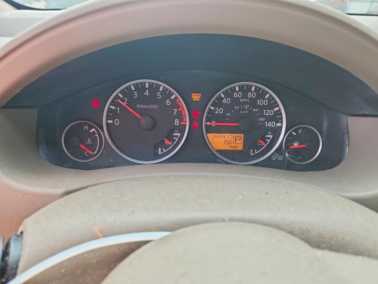 Nissan Pathfinder S