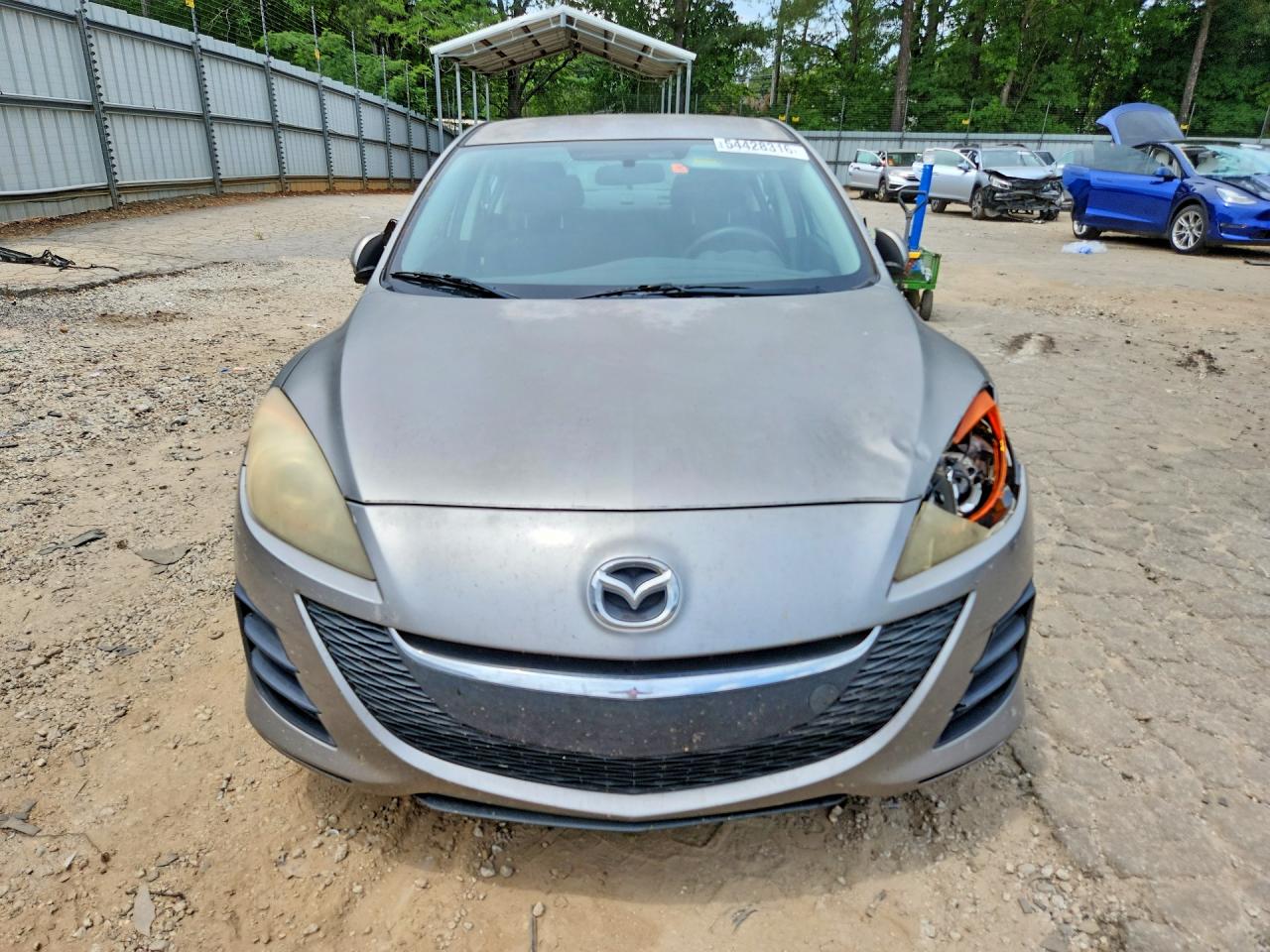 Mazda 3 I
