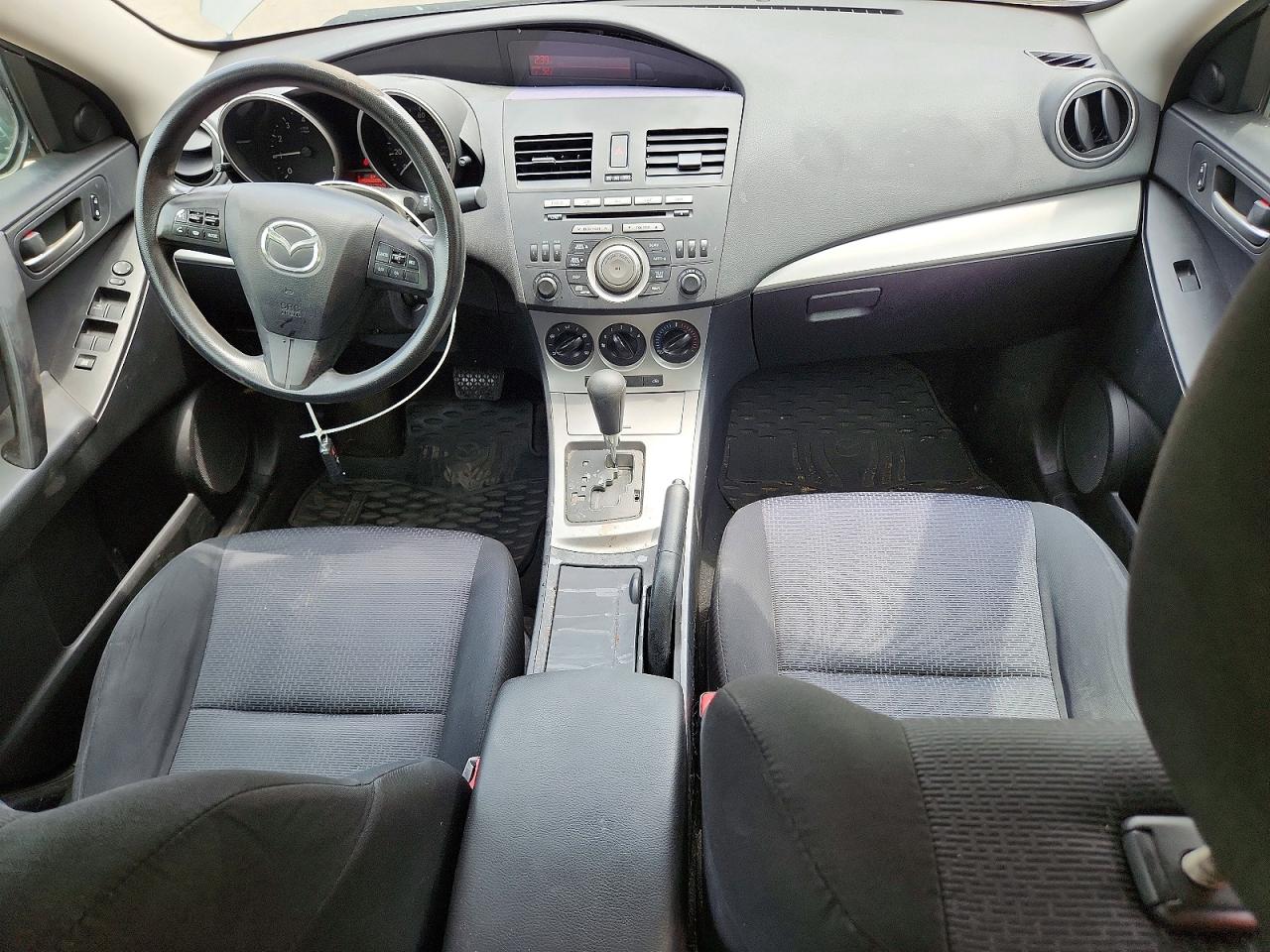 Mazda 3 I