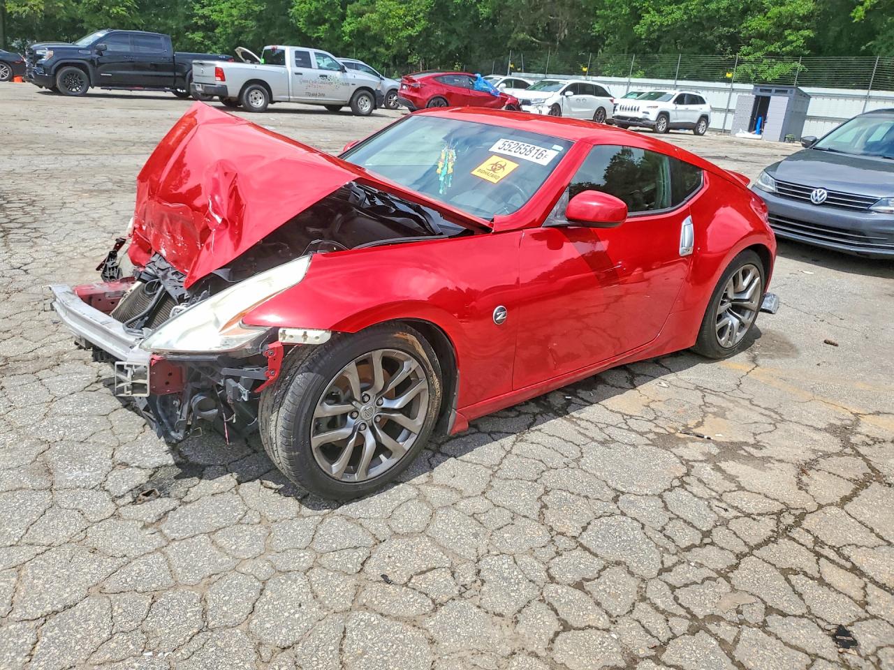 Salvage Nissan 370Z Image