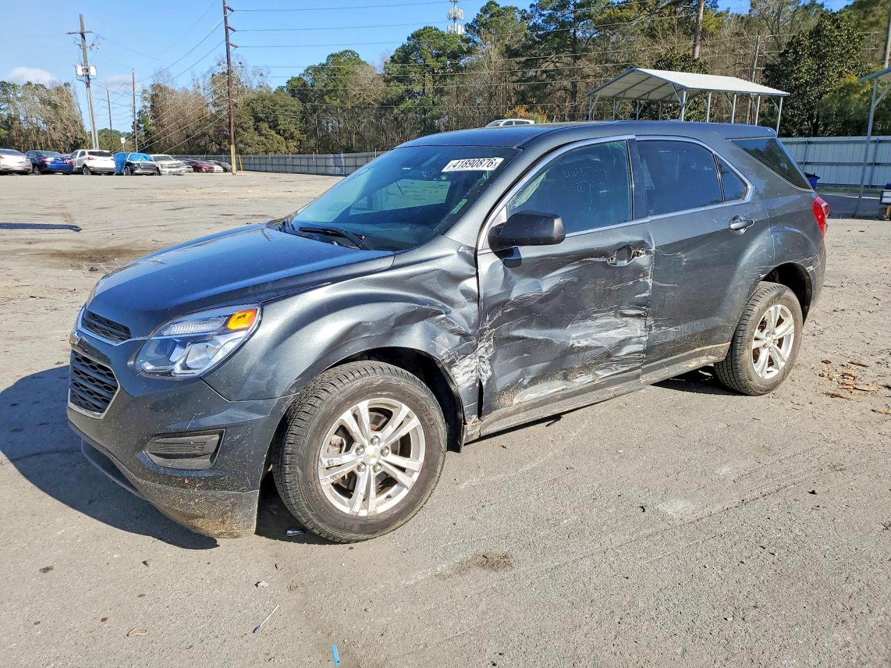 Salvage Chevrolet Equinox Image