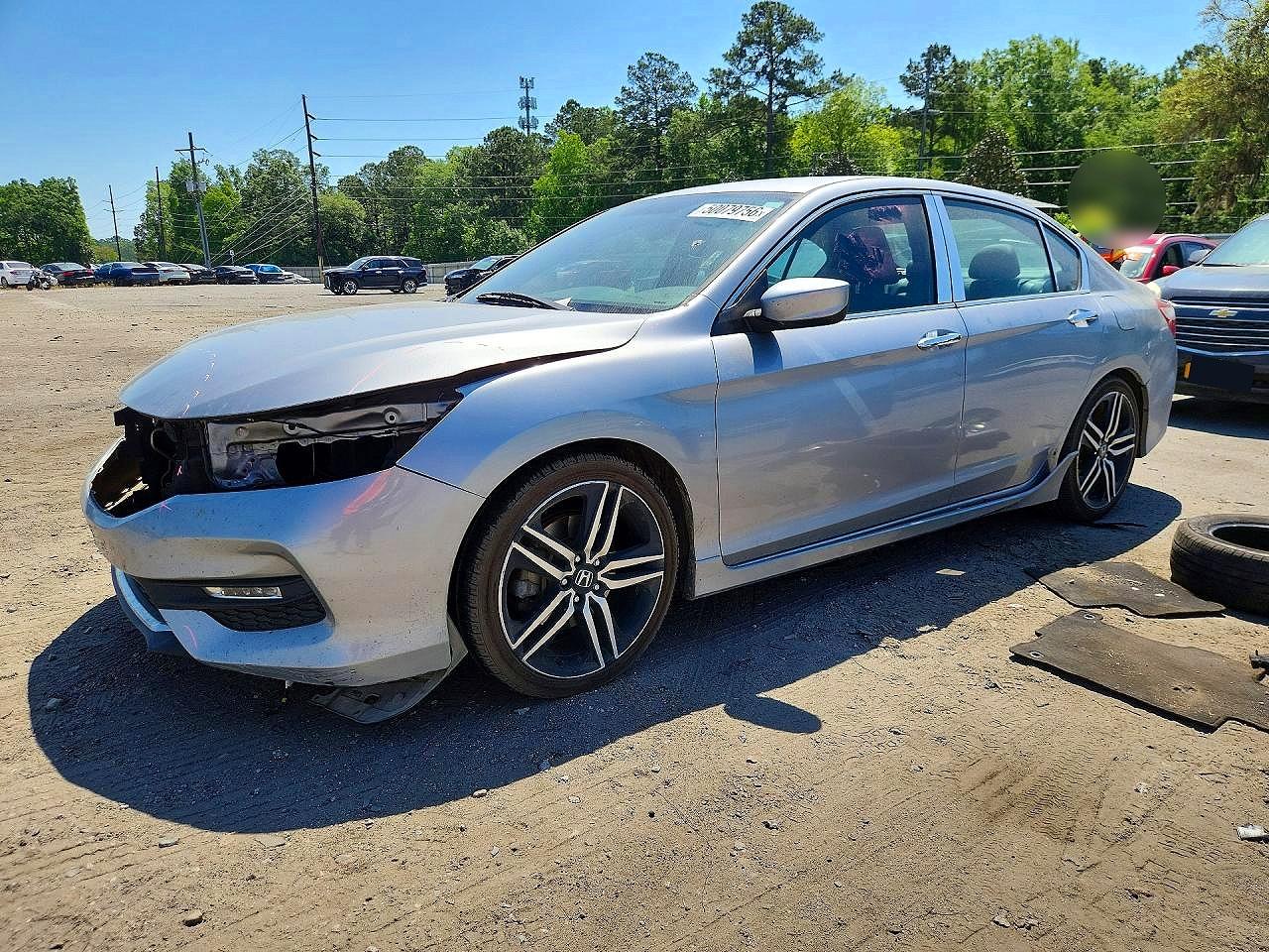 Salvage Honda Accord Image