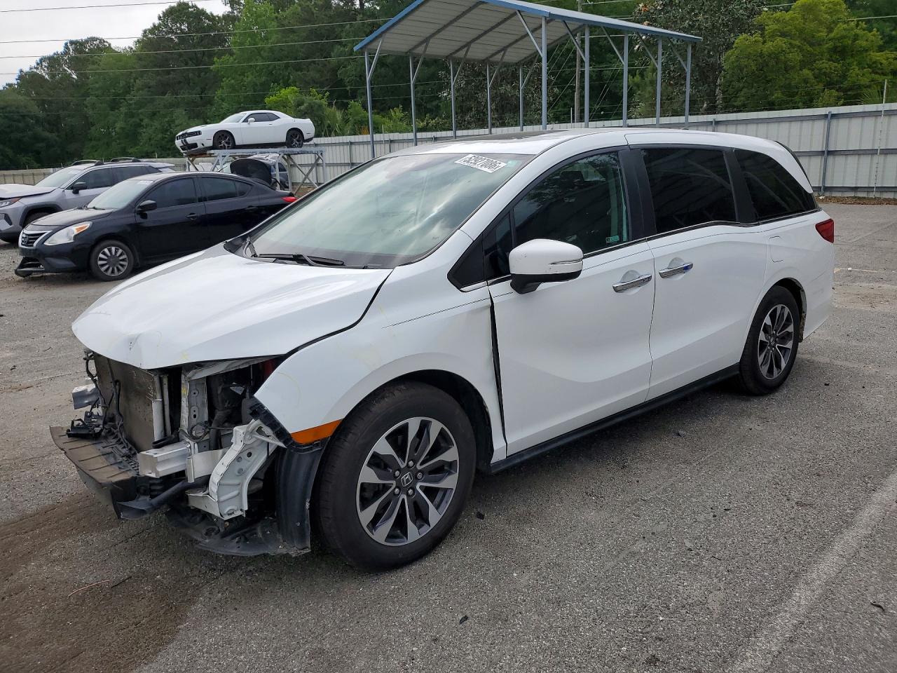 Salvage Honda Odyssey Image