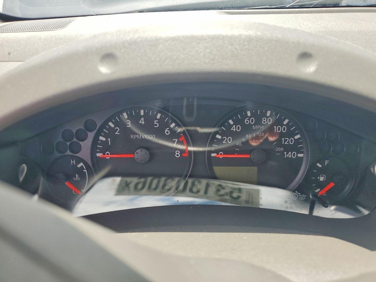 Nissan Frontier Sv