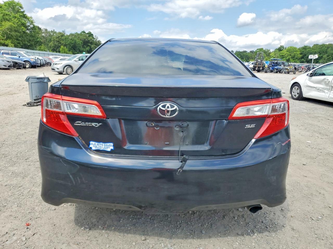 Toyota Camry Se