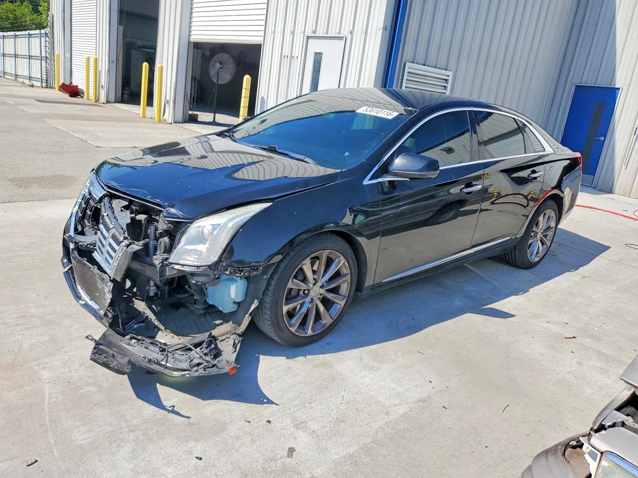 Salvage Cadillac XTS Image