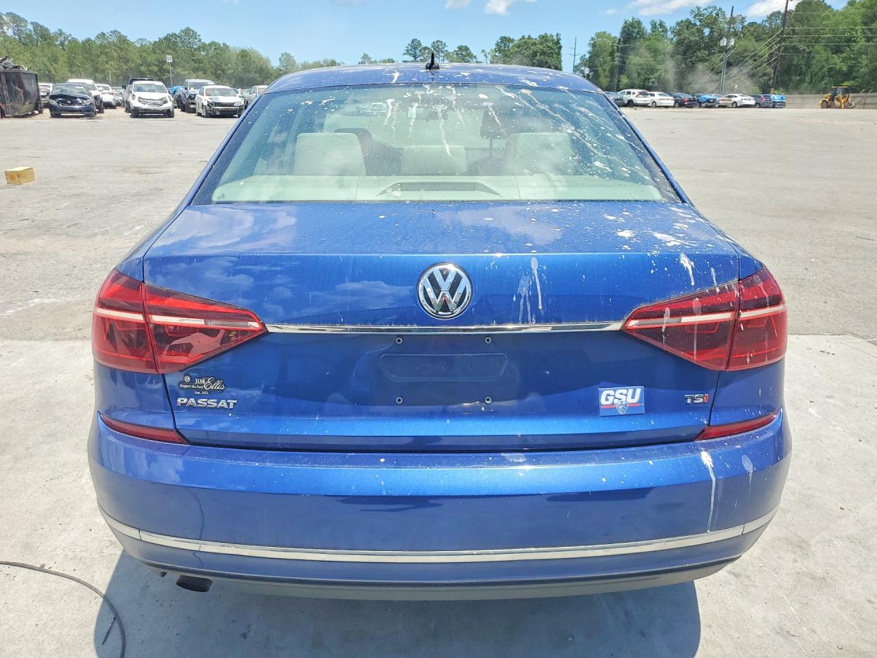Volkswagen Passat S