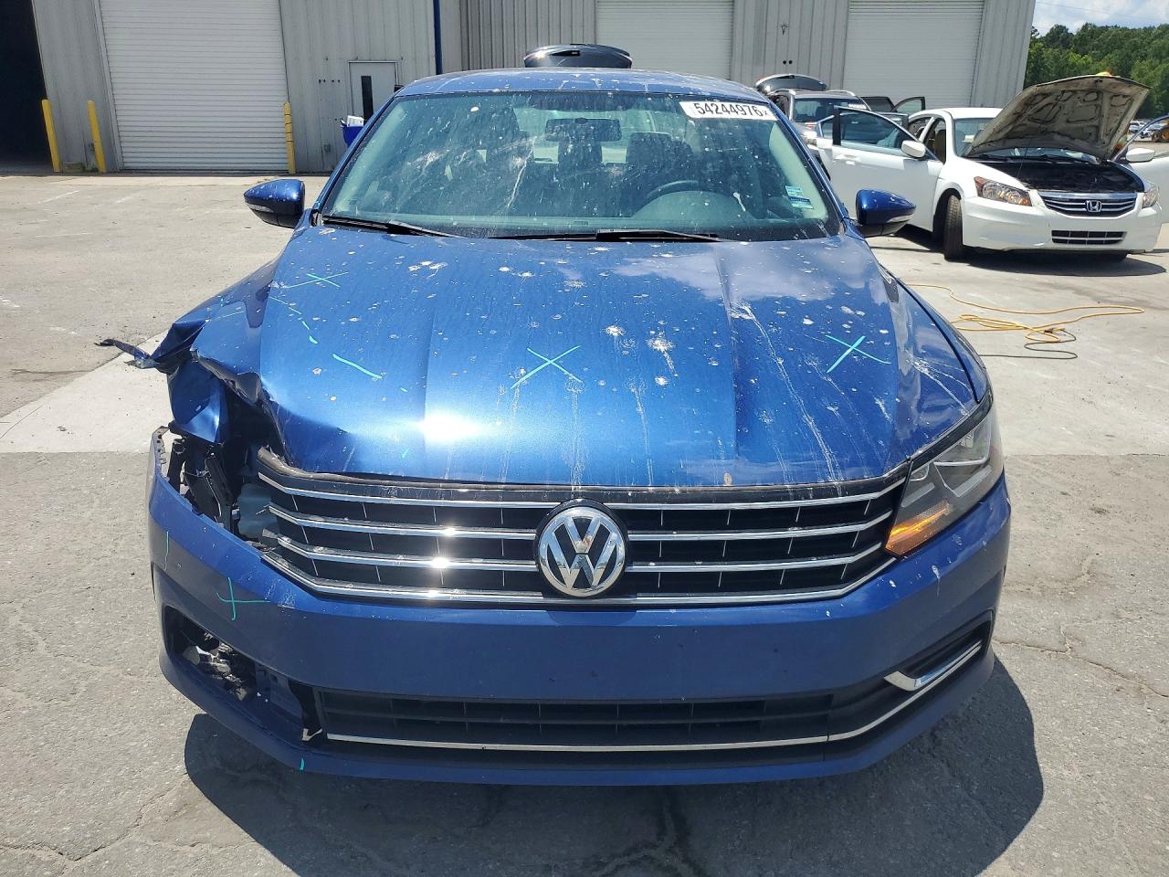 Volkswagen Passat S