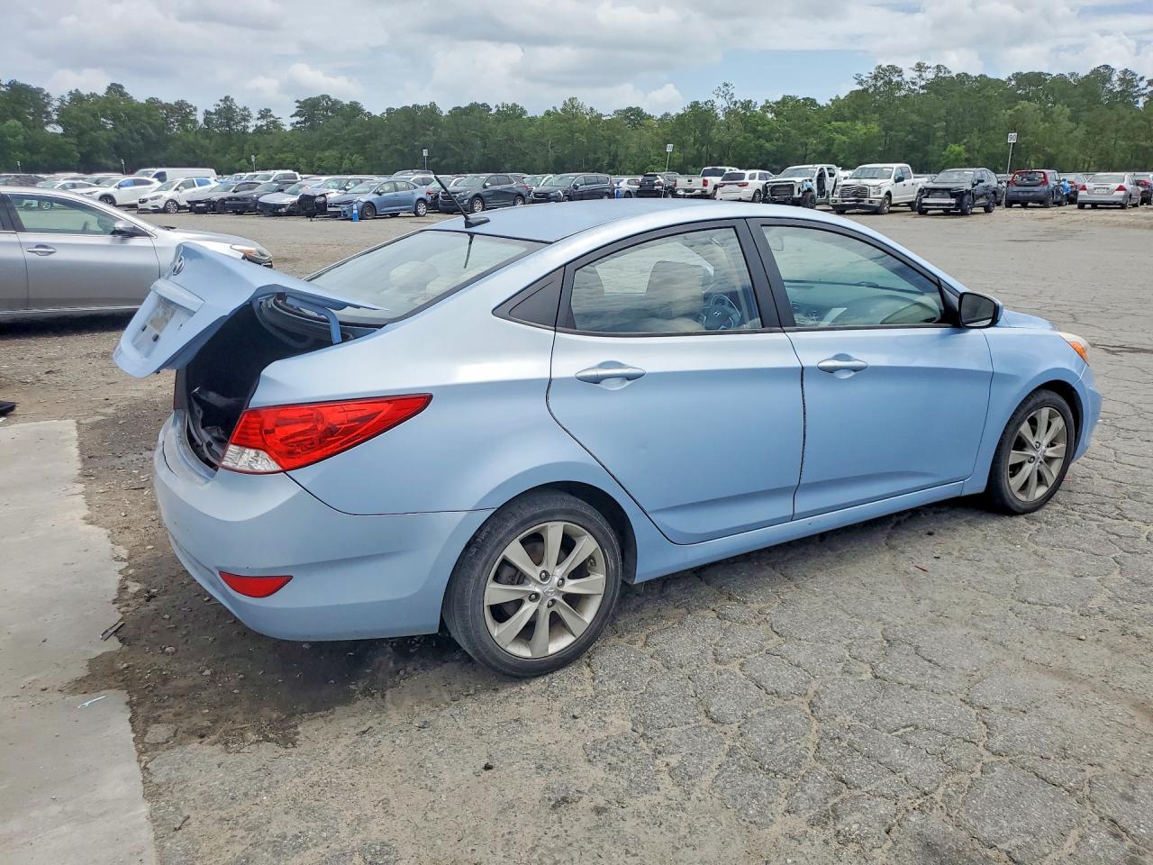 Hyundai ACCENT Gls