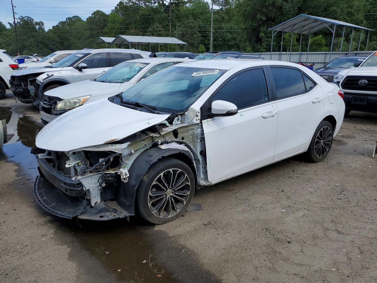 Salvage Toyota Corolla Image
