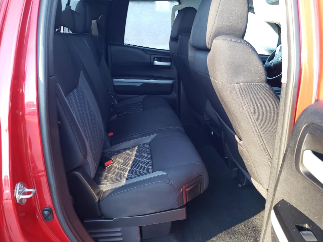 Toyota Tundra Double Cab Sr