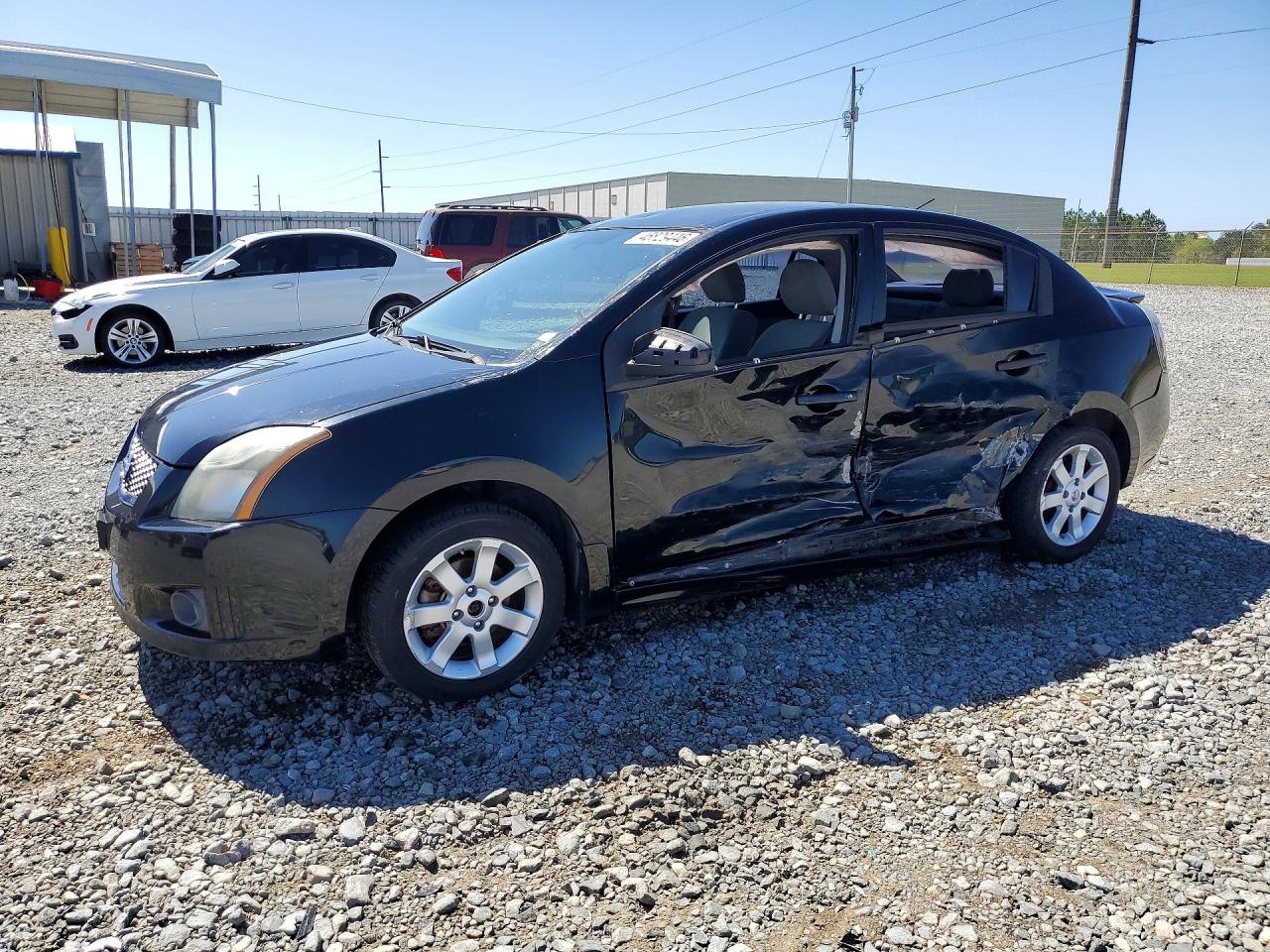 Salvage Nissan Sentra 2. Image