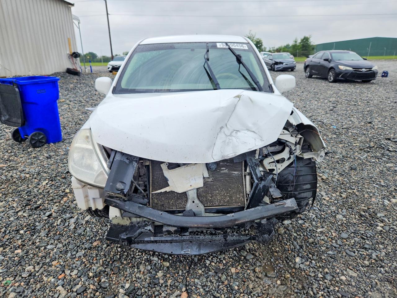 Nissan Versa 1.8 S