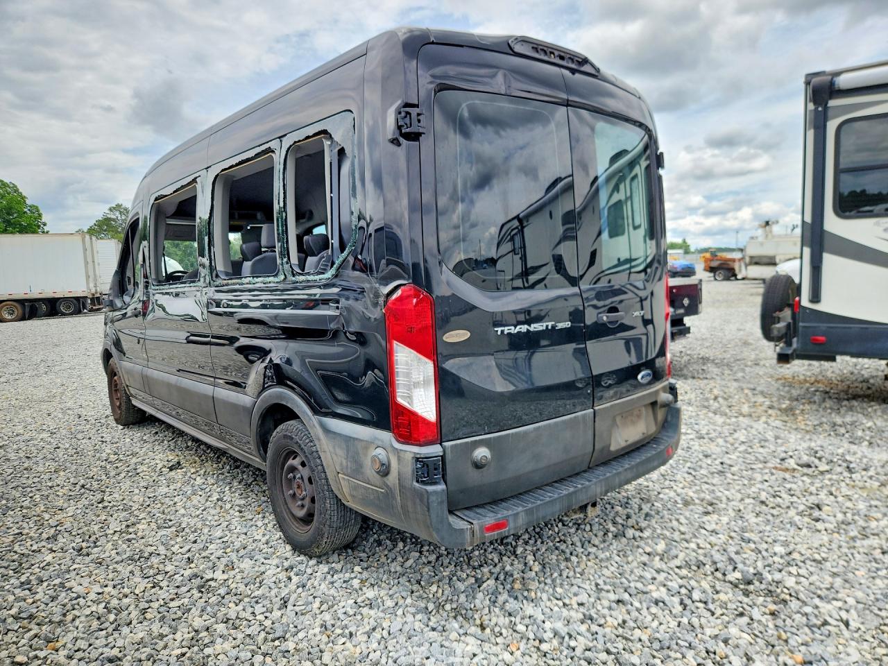 Ford Transit T-350