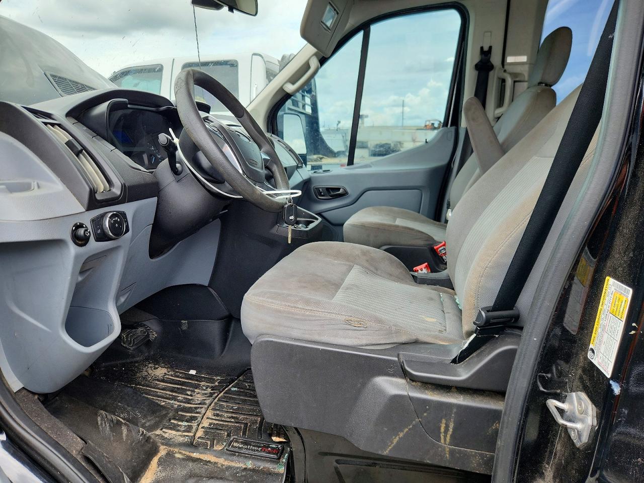 Ford Transit T-350