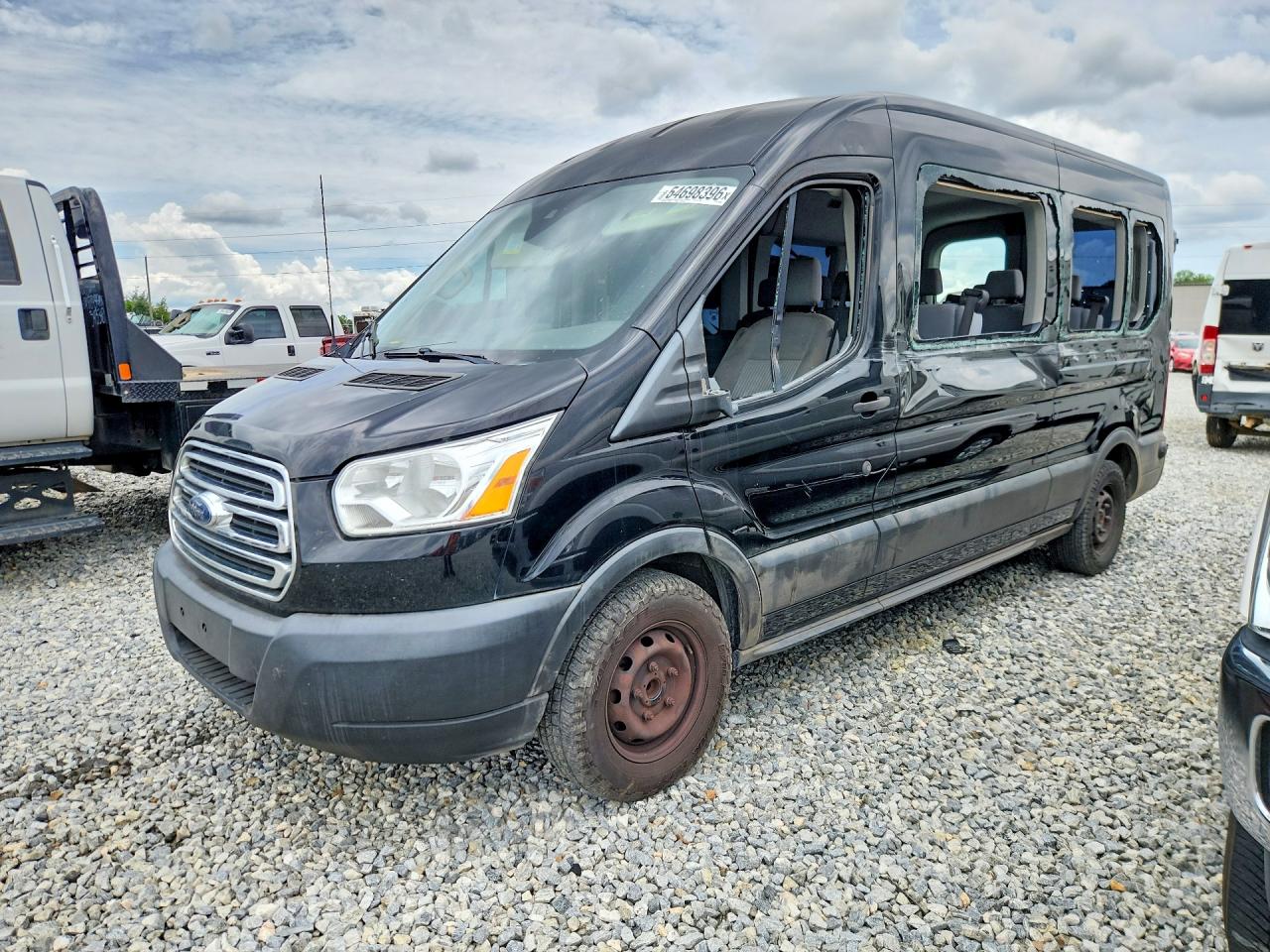 Salvage Ford Transit Image